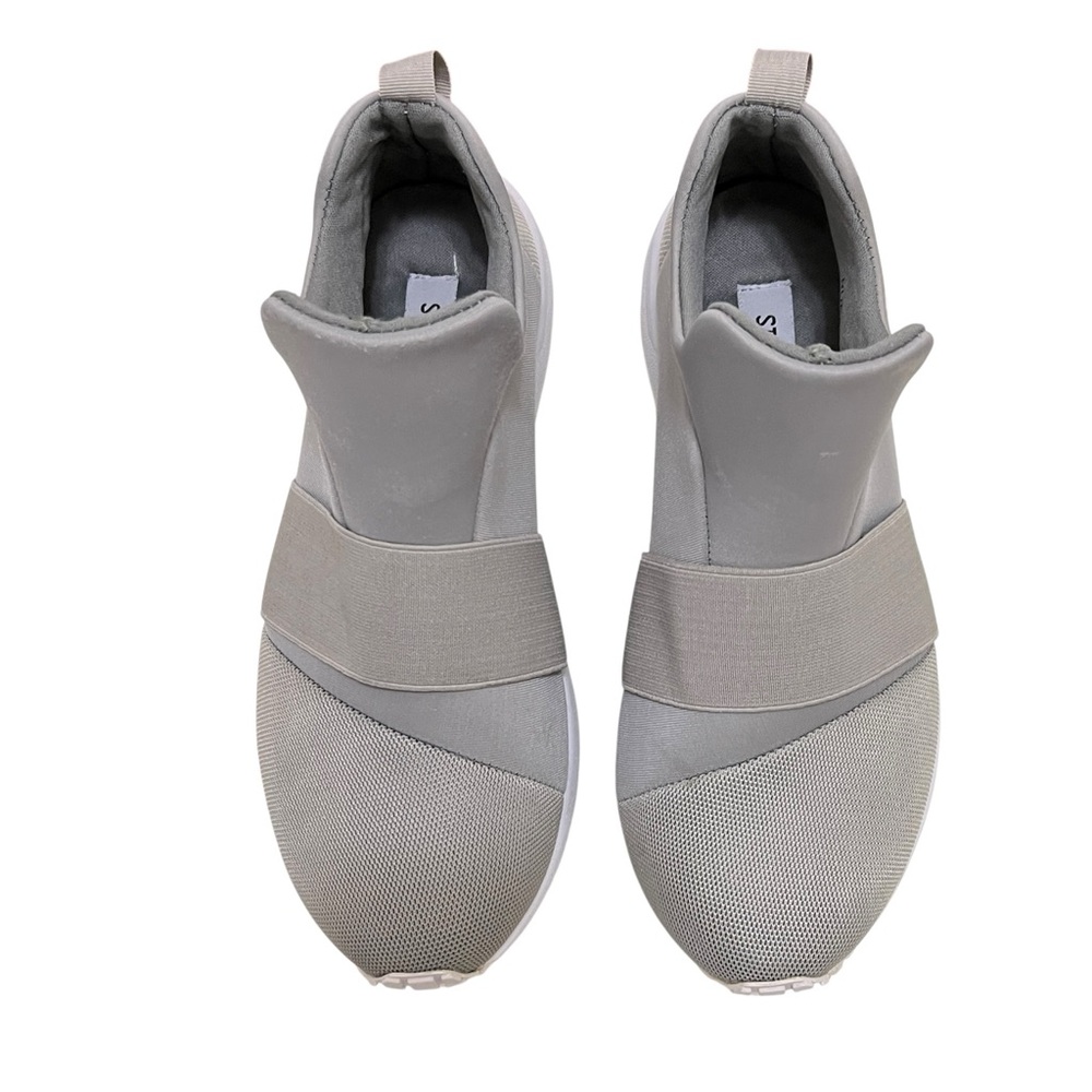 STEVE MADDEN Hueber sneaker gray slip on size 8